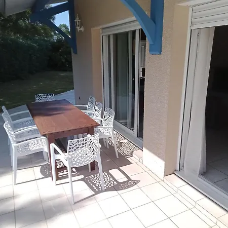 Maison De Vacances 8-10 Personnes 度假居 *